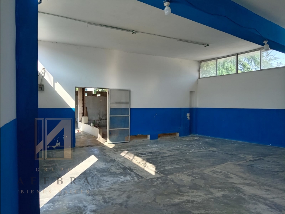 Terreno con Construcción en Anáhuac, Ver. Gran Potencial Comercial - 4