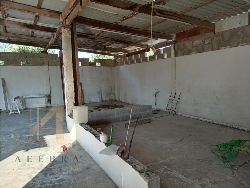 Terreno con Construcción en Anáhuac, Ver. Gran Potencial Comercial - 6