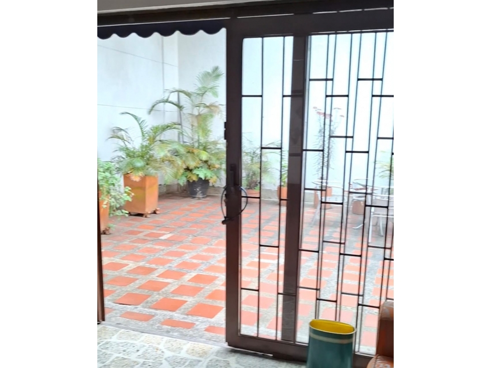 VENTA DE CASA LOTE EN LAURELES — foto 4