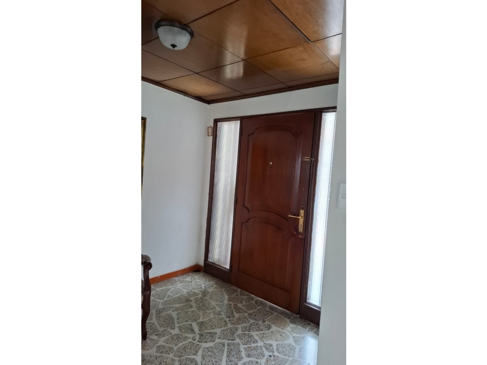 VENTA DE CASA LOTE EN LAURELES — foto 5