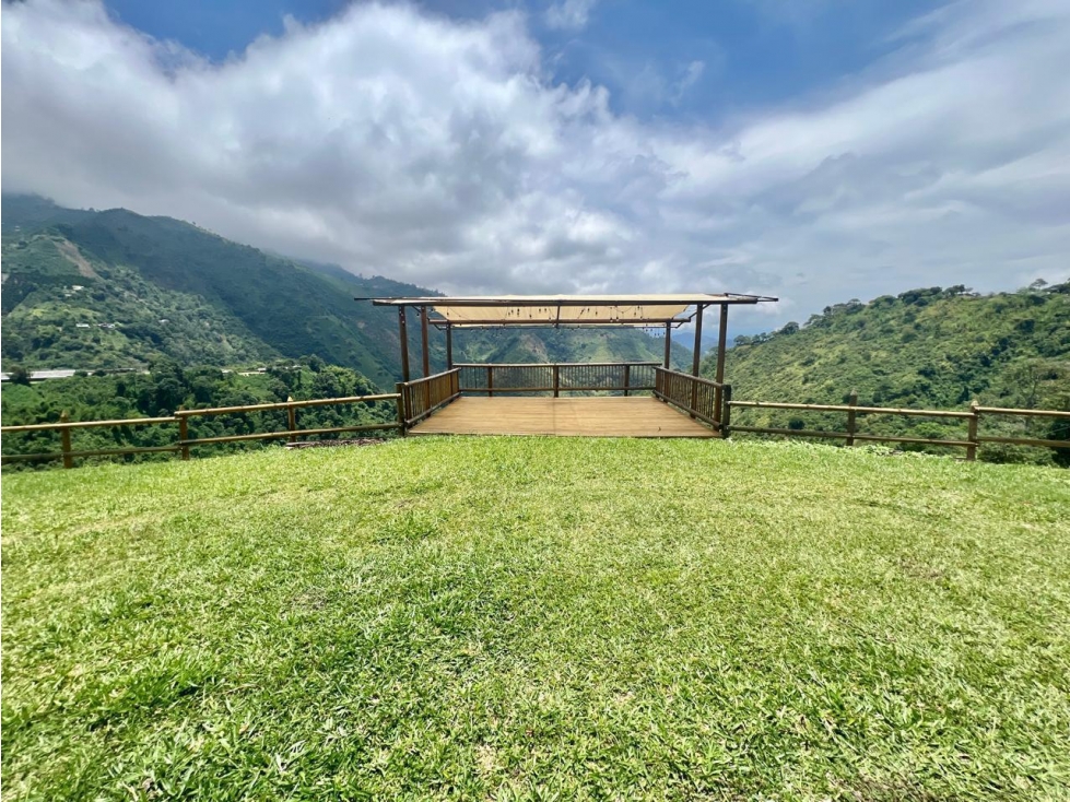 VENTA DE FINCA HOTEL EN FREDONIA - 5