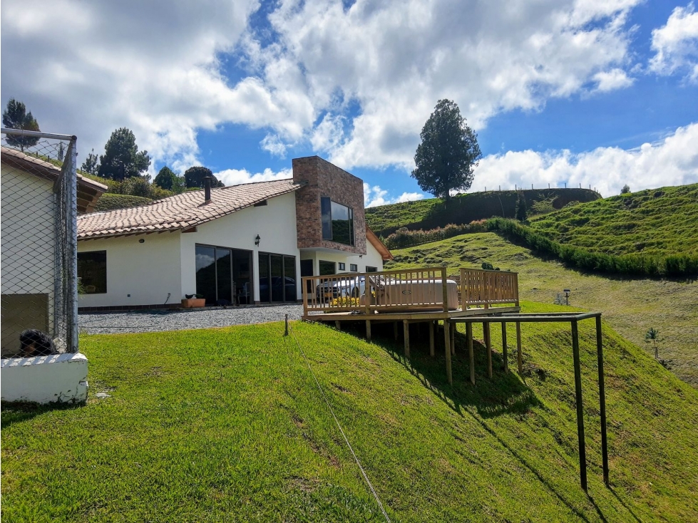 Casa en El Retiro