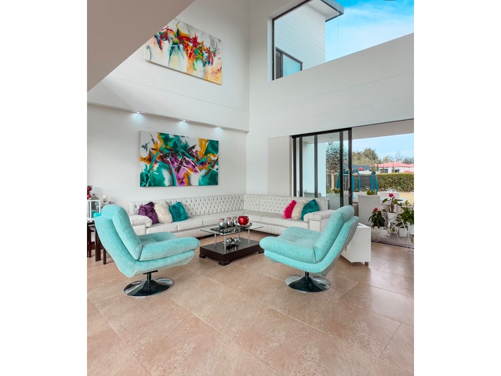 Hermosa Casa en Llano Grande: Espacio, Confort y Ubicacion — foto 6