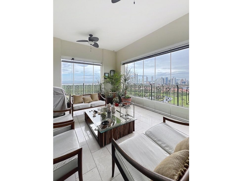 Residencia Exclusiva en Venta en Santa María — foto 2