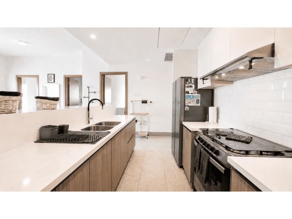 Espacioso apartamento en venta en Playa Escondida — foto 4
