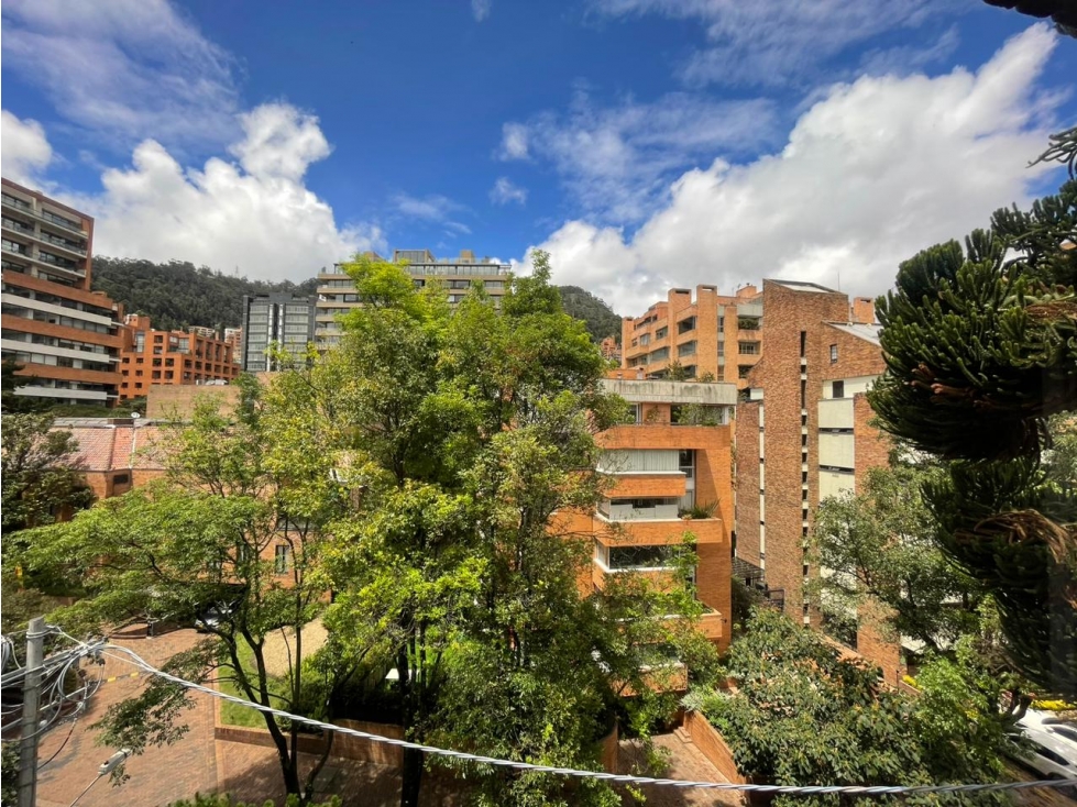 SE VENDE APARTAMENTO EL RETIRO 230m2