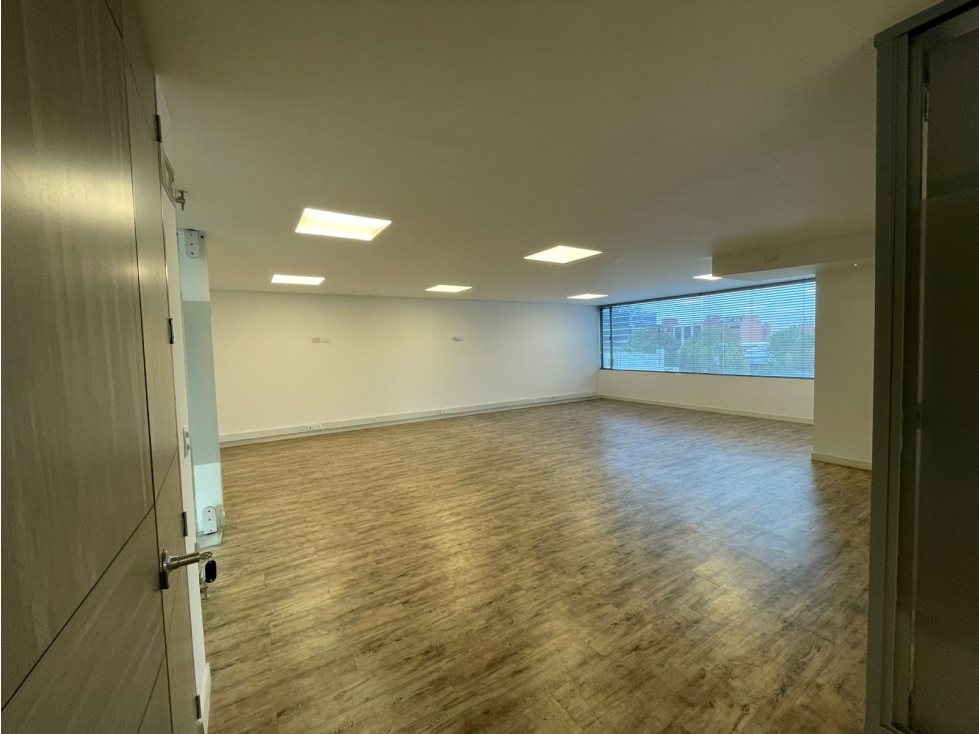 SE VENDE OFICINA EN LA ZONA ROSA 128m2 — foto 3