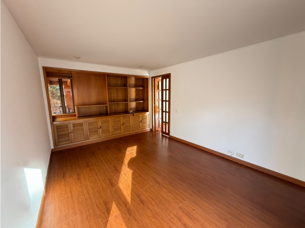 VENDO APARTAMENTO EN ROSALES 203 m2 — foto 3