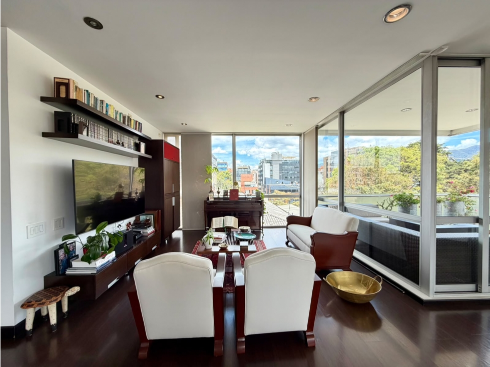 VENDO ESPECTACULAR APTO EN EL VIRREY. 300 M2 + TERRAZA. — foto 3