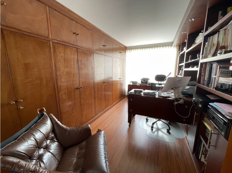 SE VENDE APARTAMENTO EN SAN PATRICIO 185m2 — foto 6