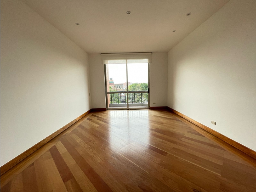 VENDO EXCLUSIVO APARTAMENTO EN USAQUEN. 300 M2 + 20 M2 DE BALCONES. — foto 6