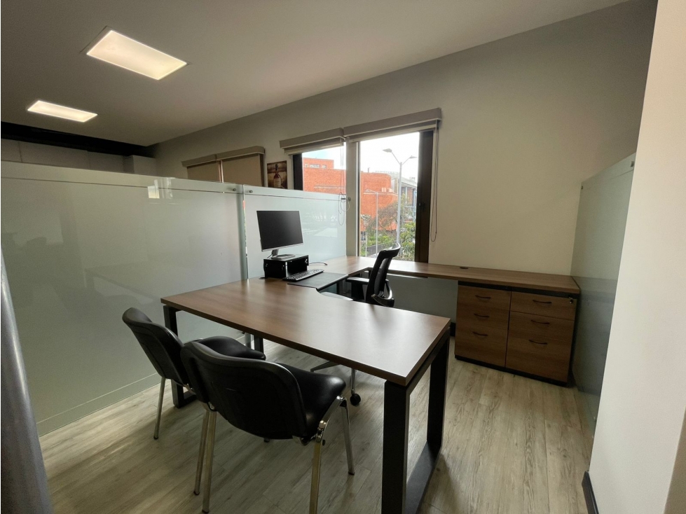 ARRIENDO EXCELENTE OFICINA EN EL RETIRO. 310 M2 — foto 6