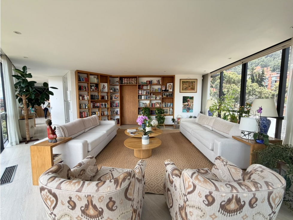ESPECTACULAR APARTAMENTO EN VENTA EN ROSALES | 182 m²