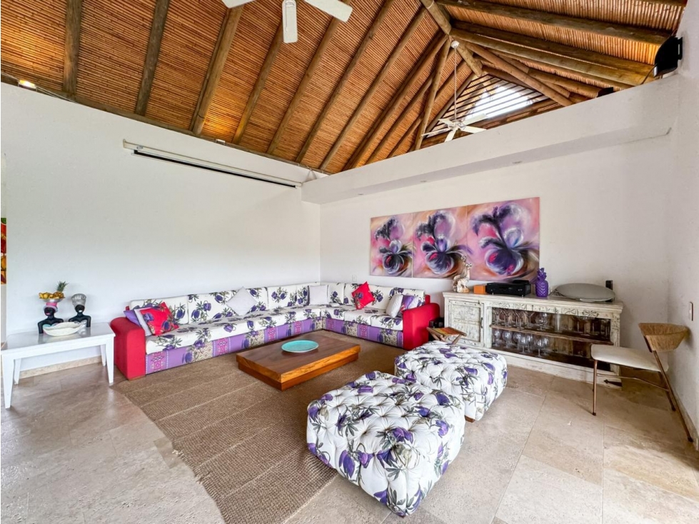 ARRIENDO/VENDO PH - MULTIVILLAS MESA DE YEGUAS. 3 CUARTOS - 5