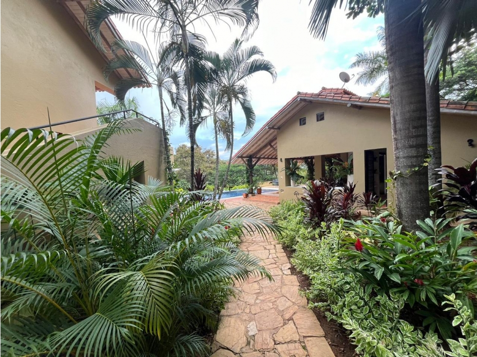 VENDO CASA EN EL NILO. 450 M2 + 70 M2 TERRAZA - 6