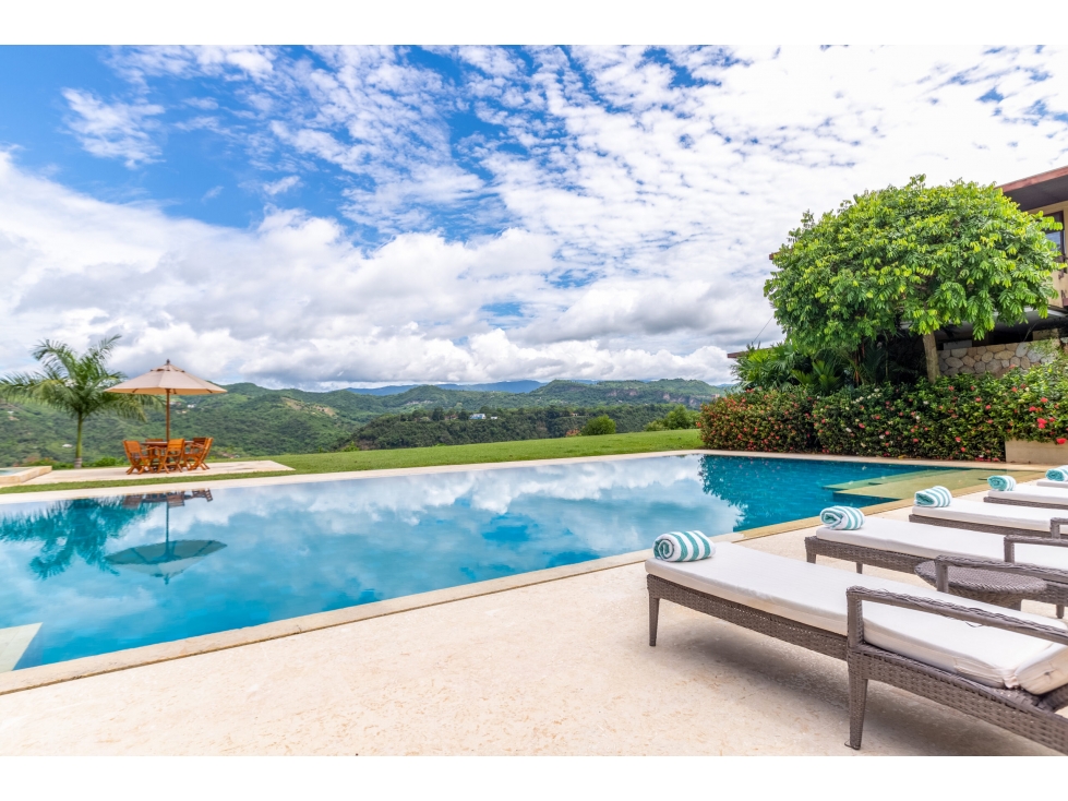 ARRIENDO CASA AMZ 06. 4 CUARTOS. - 4