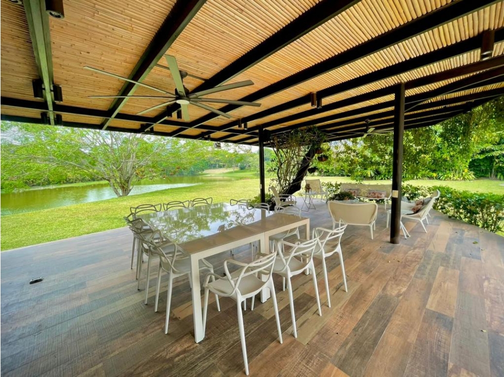 CASA ARRIENDO AMY 07. 7 CUARTOS - 6