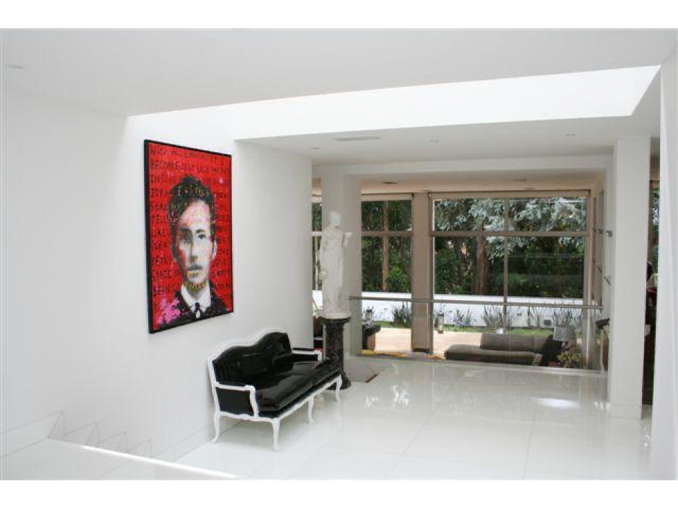 SE VENDE Y ARRIENDA CASA EN CHICÓ ALTO 830m2 — foto 2