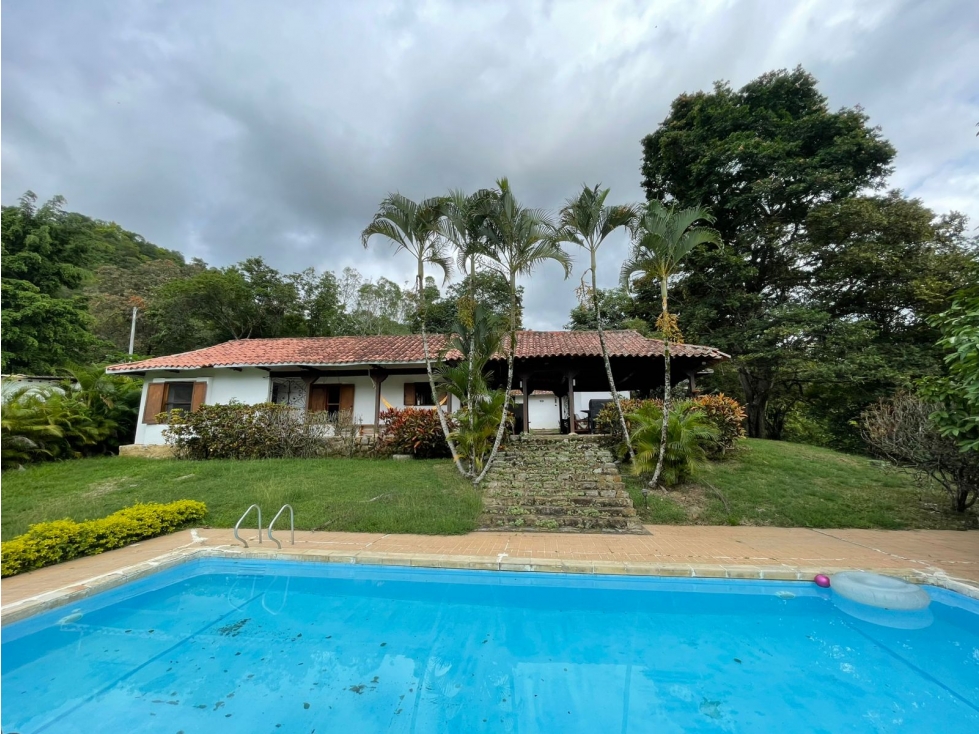 SE VENDE HERMOSA FINCA EN LA MESA 11 HECTAREAS — foto 4