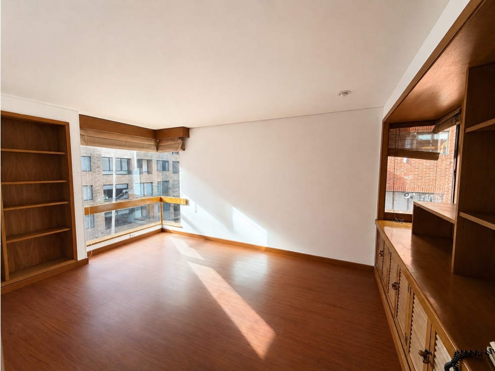 VENDO APARTAMENTO EN ROSALES 203 m2 — foto 2