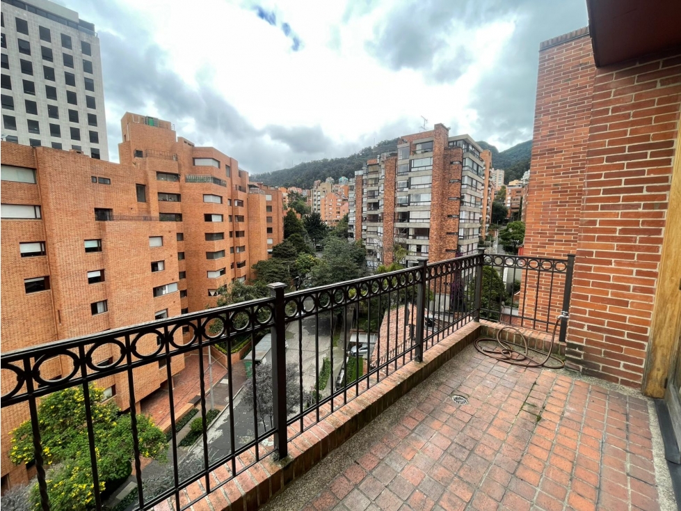 VENTA / ARRIENDO ESPECTACULAR APTO EN EL NOGAL Área: 600 M2 — foto 3