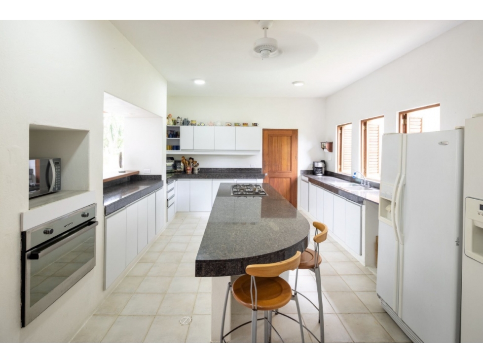 ARRIENDO CASA EN MESA DE YEGUAS. AMV01. 5 CUARTOS - 6