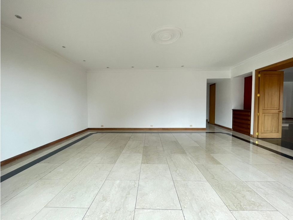 VENTA / ARRIENDO ESPECTACULAR APTO EN EL NOGAL Área: 600 M2 — foto 6