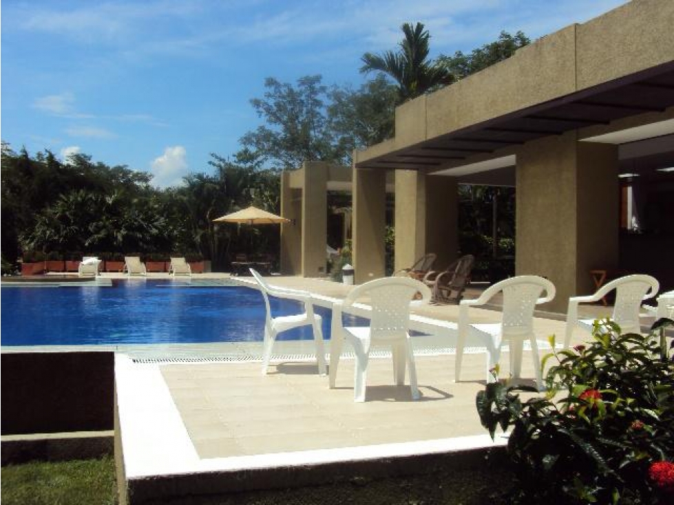 ARRIENDO CASA AMX 07. 4 CUARTOS - 2