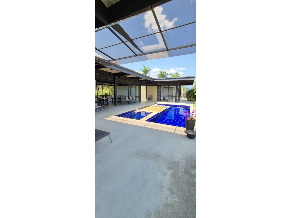 VENDO CASA EN ANAPOIMA CON EXCELENTE VISTA. 390 M2. 1.329 M2 - 6
