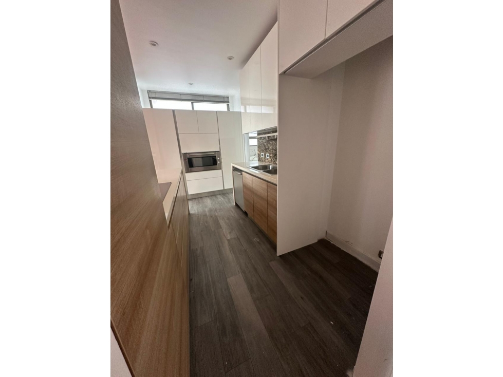 OFREZCO APTO REMODELADO EN VENTA O ARRIENDO EN ROSALES BAJO — foto 5