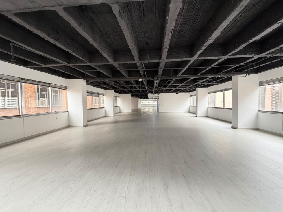 ARRIENDO OFICINA EN EL SECTOR FINANCIERO DE LA CALLE 72 | 367 m² — foto 3