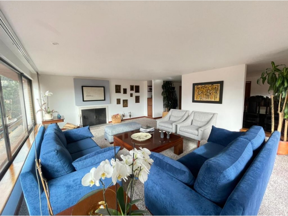 SE VENDE PENTHOUSE EN LOS ROSALES 264m2 TERRAZA 100m2