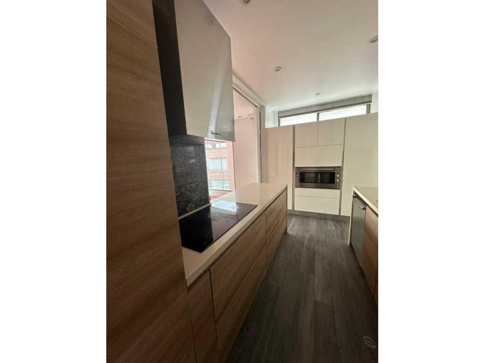 OFREZCO APTO REMODELADO EN VENTA O ARRIENDO EN ROSALES BAJO — foto 6