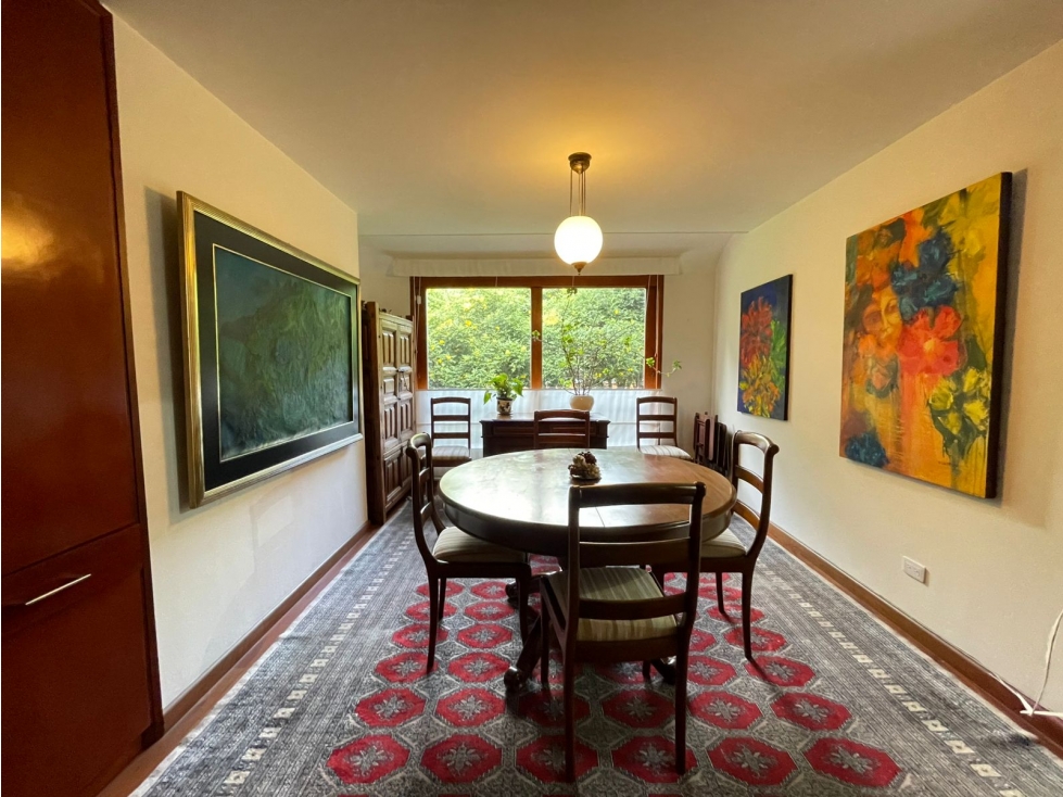 VENDO ACOGEDOR APTO EN SANTA BÁRBARA 140 m² + 10 m² T