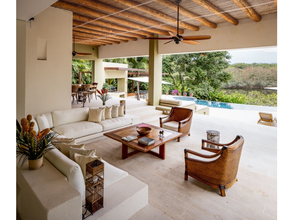 ARRIENDO CASA AMY09. 4 CUARTOS - 4