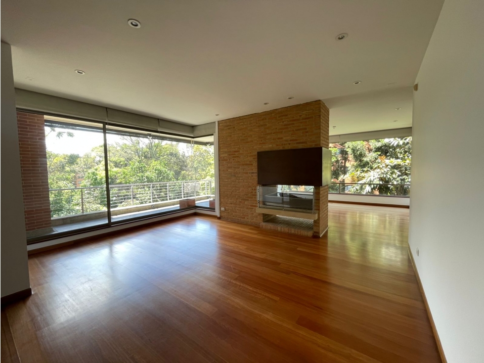 ARRIENDO APTO FRENTE AL PARQUE DEL VIRREY. 226 + 20 M2 — foto 2