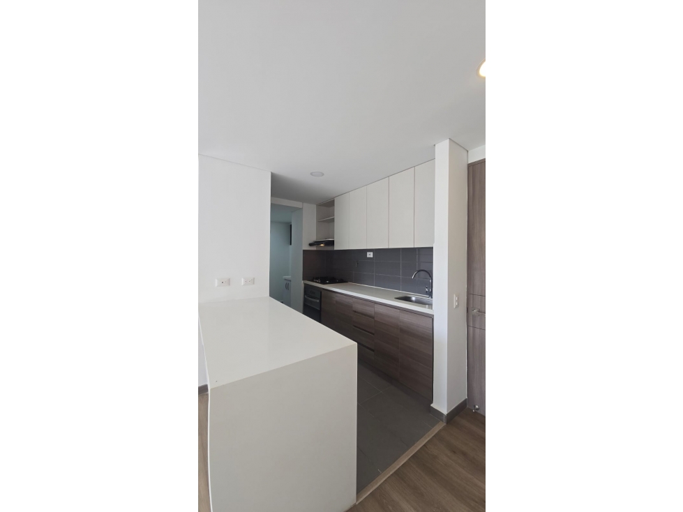APARTAMENTO EN VENTA, ENTRE VERDES, EL RETIRO — foto 4