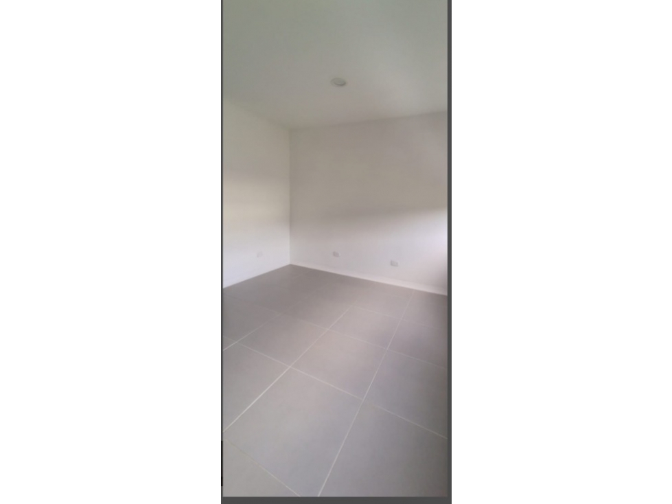OFICINA EN VENTA, RESERVA PLAZA, EL PORVENIR - 4