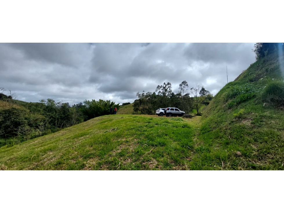 SE VENDE LOTE CONDOMINIO RINCON DE CAMARGO,EL CARMEN DE VIBORAL.