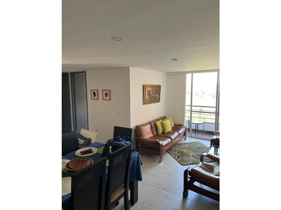 SE VENDE APARTAMENTO EN RIOGRANDE HABITAT,SECTOR LOS COLEGIOS.