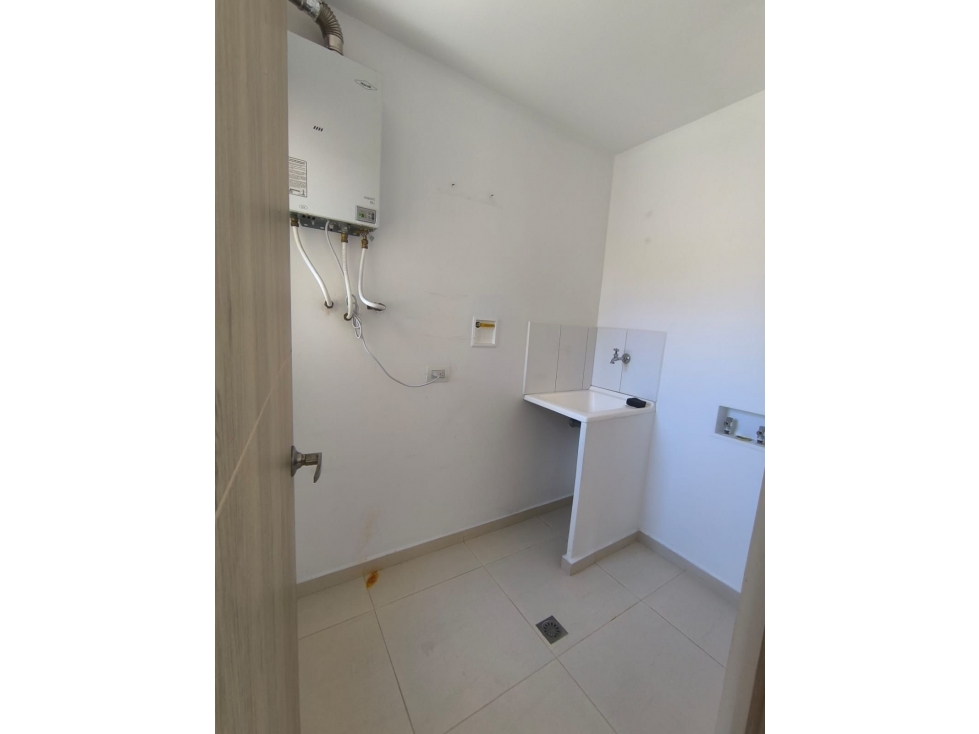 SE VENDA APARTAMENTO EN FOREST,SECTOR BARRO BLANCO RIONEGRO