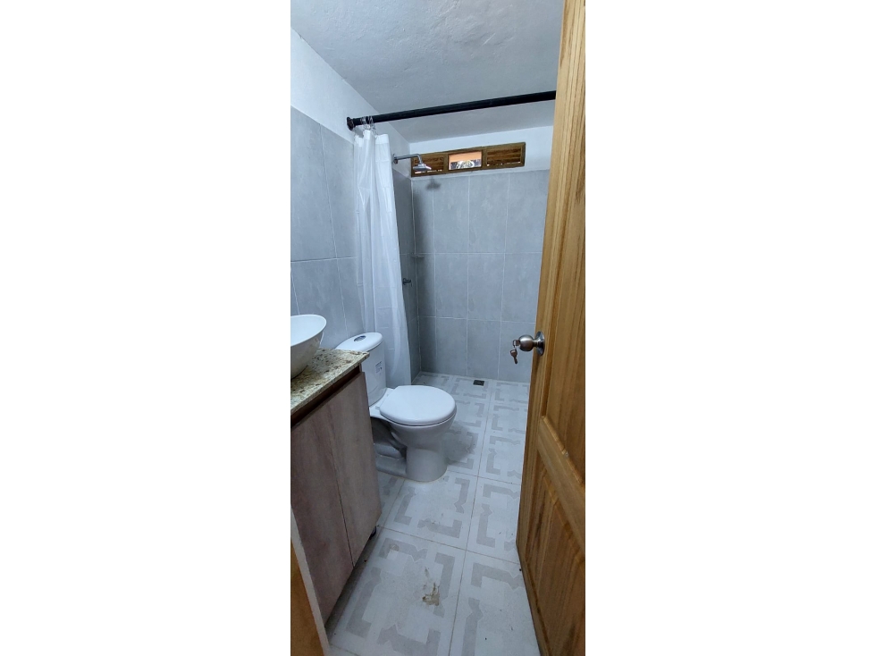 SE VENDE FINCA EN VEREDA MAMPUESTO,RIONEGRO