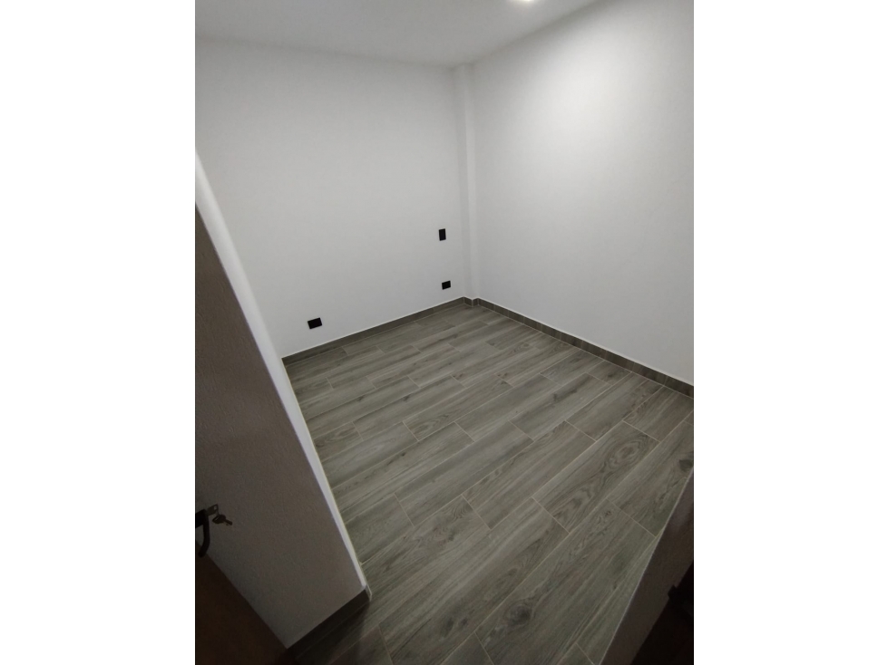 SE VENDE CASA EN VILLAS DEL ROSAL,RIONEGRO