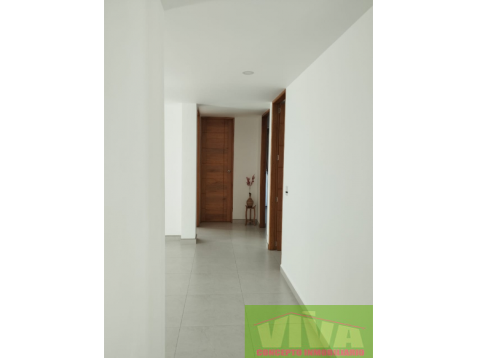 SE VENDE CASA EN LINDA GRANJA, RIONEGRO