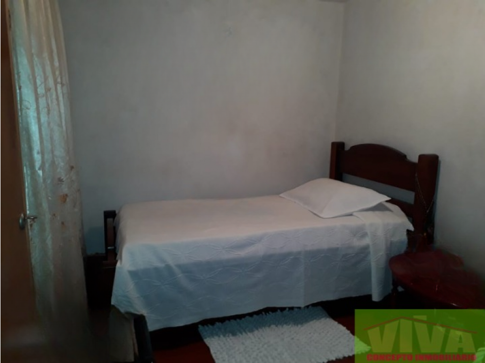 SE VENDE CASA EN BELLO