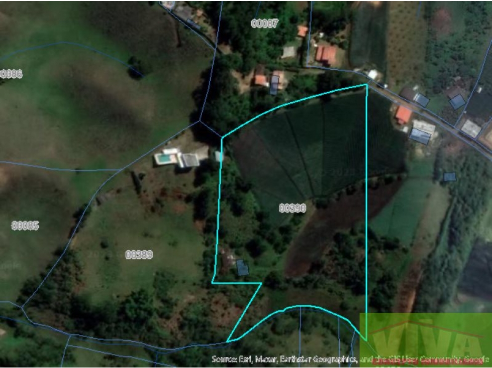 SE VENDE LOTE EN CIMARRONAS,MARINILLA