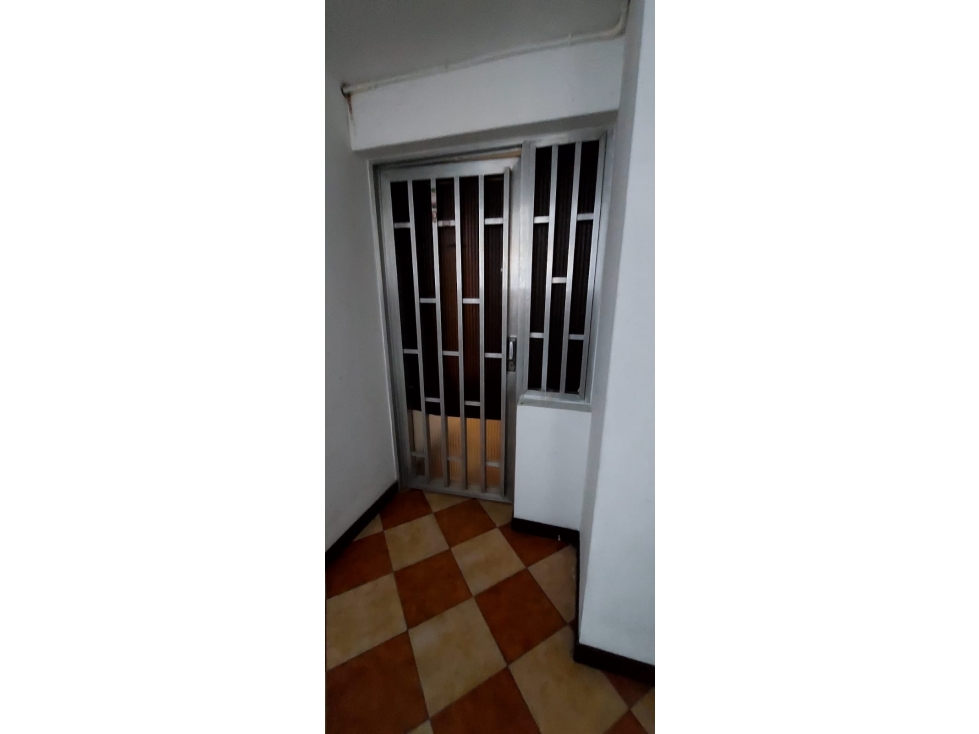 SE VENDE APARTAMENTO BARRIO LAURELES,RIONEGRO