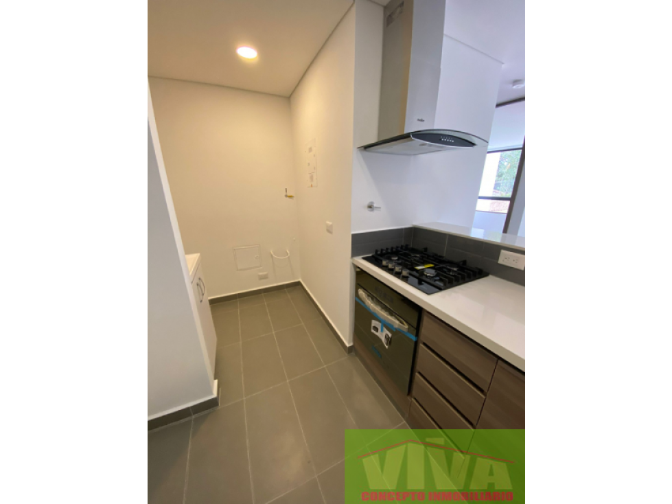 SE VENDE APARTAESTUDIO EN EL RETIRO — foto 4