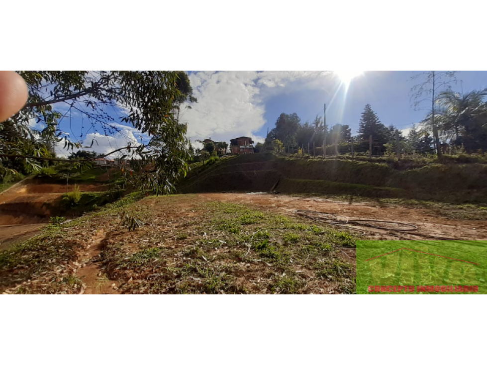 SE VENDE LOTE EN LAS CUCHILLAS,RIONEGRO
