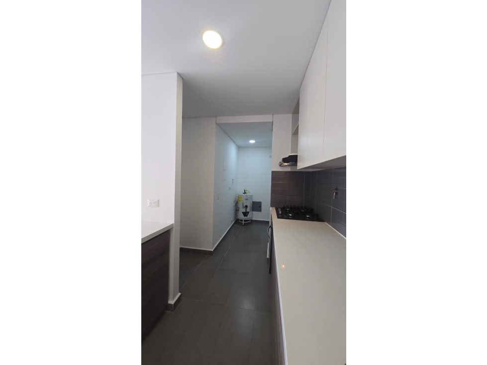 APARTAMENTO EN VENTA, ENTRE VERDES, EL RETIRO — foto 3